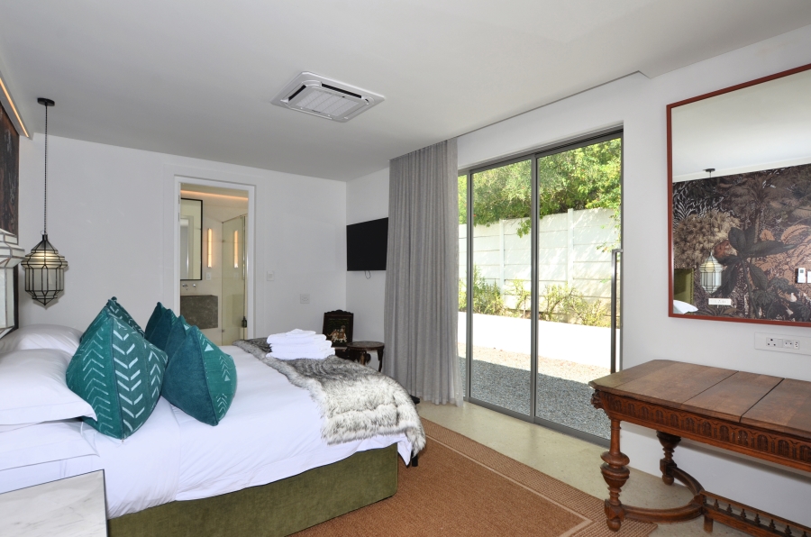 5 Bedroom Property for Sale in Riebeek Kasteel Western Cape